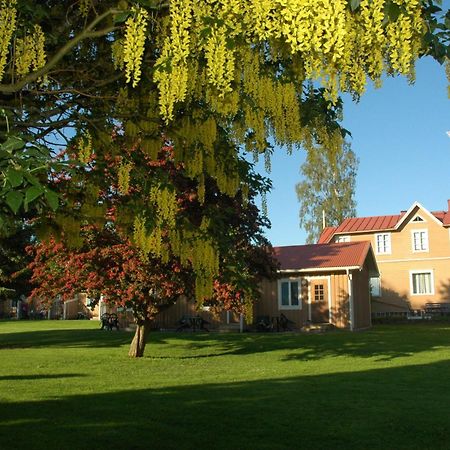 Gaestgard Christiansund Hotel Eckero Exterior foto