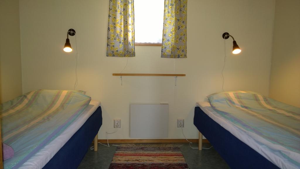 Gaestgard Christiansund Hotel Eckero Exterior foto